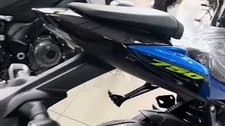 Gsx s750 zero km azul