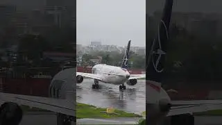 BOM in the rain 🤩🌧️✈️.#MumbaiAirport #PlaneSpotting #MonsoonVibes #AviationLovers #AirportDiaries