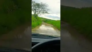 Jalan rusak berat arah desa ngeni wonotirto