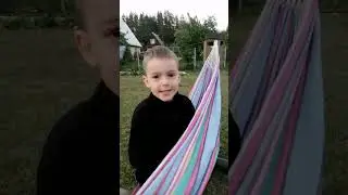 Лето 2024 года. Мы с Артёмом на даче