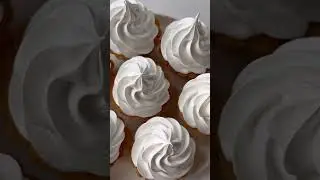 Cupcakes with Filling and Protein Cream🍦