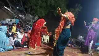 Lehar Lehar Lehraaye Re Meri Maa Ki Chunariya-लहर लहर लहराए रे मेरी माँ की चुनरिया~Mata Rani Bhajan