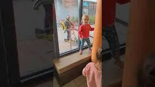 МАЛЕНЬКИЕ ХУЛИГАНКИ СЕМЕНОВНЫ 
