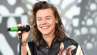 harry styles band one direction lATEST pictures British singer