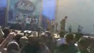 Espero  que  daqui  saia uma  nova  voz  para o mundo.