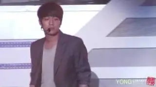 [FANCAM] BEAST 비스트 Doojoon - Fiction @ Đɾεɑɱ coпcεɾт May 28th