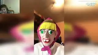 попробуй не засмеяться