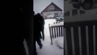 "СУДЕБНЫЕ ПРИСТАВЫ РФ" ПРИЕХАЛИ ДЛЯ СОПРОВОЖДЕНИЯ В СУД ДЛЯ ЗАСЕДАНИЯ ПО ДЕЛУ.....