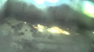 залез в заброшенный загон для скота
