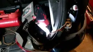 замена лампы габарита toyota yaris