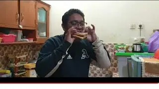 Cuma 5000 ‼️BURGER LELE‼️ olahan daging lele dengan gaya kekinian