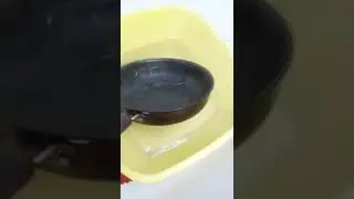 Как быстро очистить сковородку. Метод моей бабушки