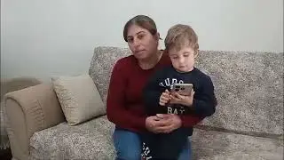 Minik Mert ailesinin gözleri önünde eriyor
