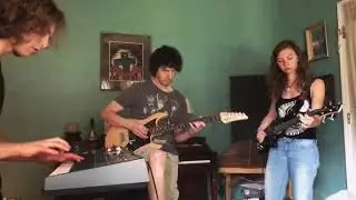 Band practice - Gentle Giant inspired riff