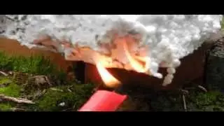 Горит пенопласт