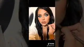 Cover Magazine Model with Jade Green Eyes - Brightocular