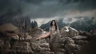 Laura Pausini - LA MIA STORIA TRA LE DITA (Official Video)