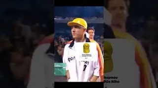 Сколько стоит легендарный образ Eminem?