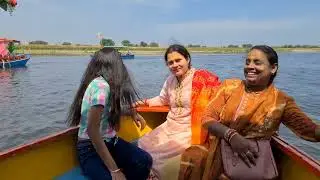 Vrindavan Jaungi Sakhi  वृन्दावन जाउंगी सखी ना लौट के जाउंगी || आली री मोहे लागे वृन्दावन नीको ||