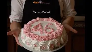 Torta di compleanno alla panna