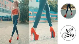 HOW TO WALK IN HIGH HEELS. BEAUTIFUL WALK IN LEGGINGS AND PLATFORM HEELS