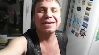 Почему бабы 8 марта дают без логики ?  Не знаю !