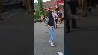 HUT RI ke 77