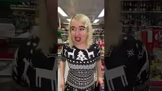 А за тобой следит Мама в соц сетях ?#буднипродавца