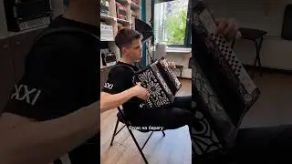 И ПЛЫВЕТ ВЕНОЧЕК…на гармони