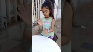 Victoria Practicando toque Mirim 1