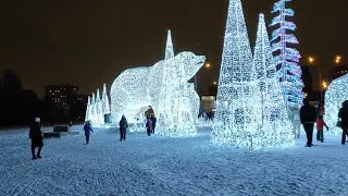 Новогодняя прогулка Парк Ростокинский акведук Москва Инсталляция белые медведи ёлки