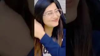 BADGE 99 FACE REVEAL REACTION GIRL 😍 Badge 99 Face Reveal 