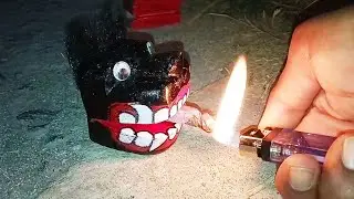 Experiment Mercon kobra di mulut barongan miniatur