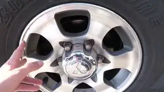 Mitsubishi Delica Wheel and tire