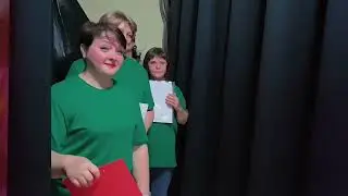 Торжественное вручение аттестатов
