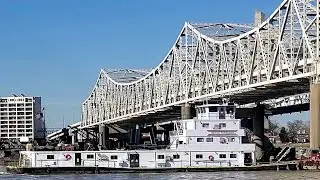 Beautiful Boat in the Ohio River in Kentucky