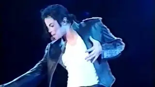 Michael Jackson - Heal The World (Live HIStory Tour In Tunisia) (Remastered)