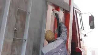Пескоструйная очистка самосвала КАМАЗ