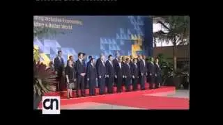 APEC leaders take group photo in Manila APEC 2015 Meet