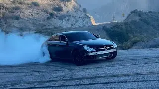 Mercedes CLS vs Tesla: Заезд и дрифт по горам Лос-Анджелеса