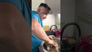 Корм мужской