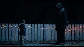 Official Trailer: Halloween II (2009)