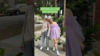 How to pose with an awkward BF