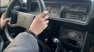 УЧУ ДЕВУШКУ ЕЗДИТЬ ЗА РУЛЕМ ВАЗ 2107