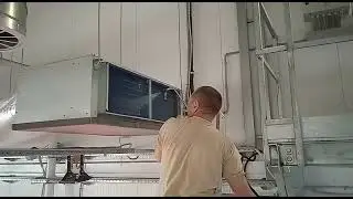 Чистка канального вентилятора мойкой высокого давления.