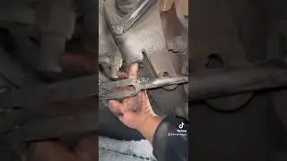 #dieselmechanic #mechanic #comeoverhere #truckmechanic #trucker #trucking #dieseltech #diesel