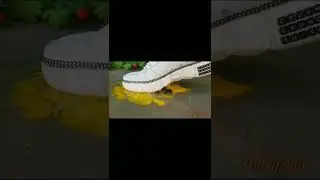 Crushing asmr with Sneaker relaxing