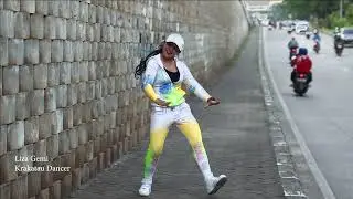 DEVIL INSIDE ZUMBA WORKOUT KRAKATAU DANCER