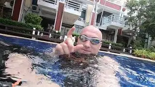 тест у бассейні 2))