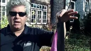 Marketing Munchy: Installing a Razor Sail Flag